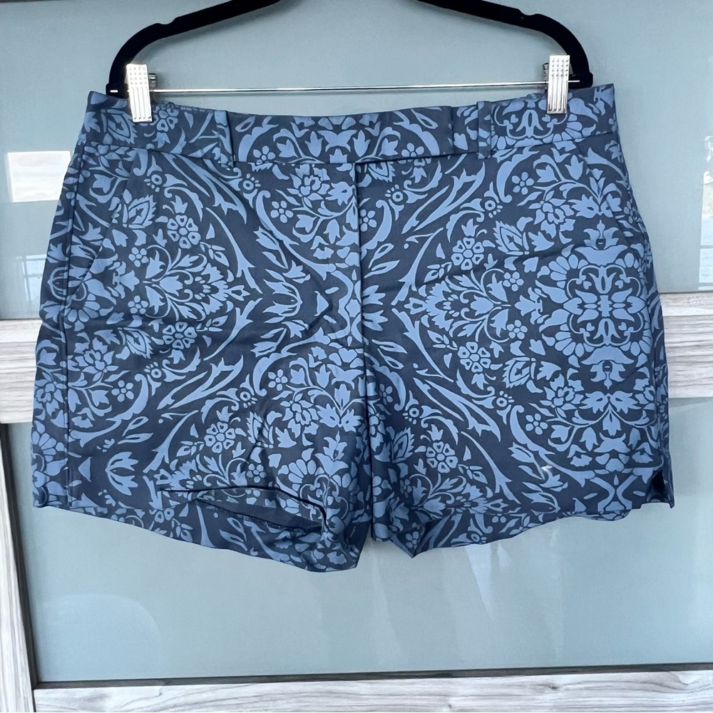 WHBM 5” chino